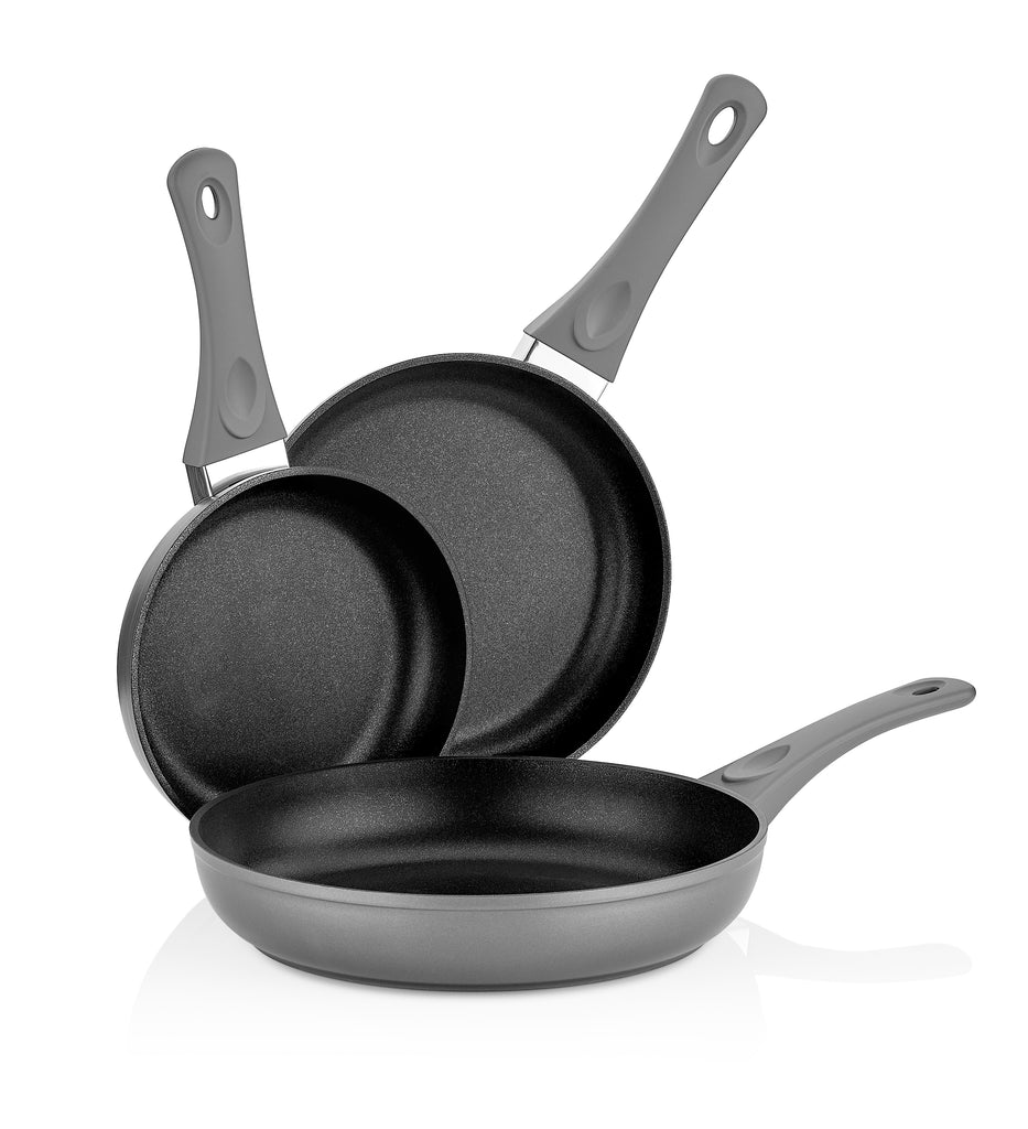 Nonstick 3 Piece Kitchen Frying Pan Set 7.8, 10, & 11.8 Inch